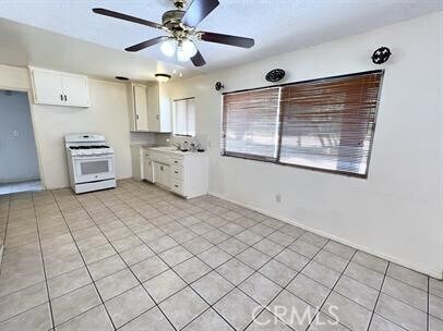 Foto del edificio - 33671 Beverly Dr