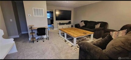 Building Photo - 129 N Diana Ln