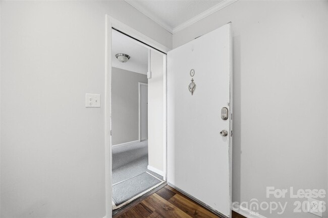 Foto del edificio - 4739 Hedgemore Dr