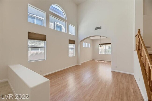 Foto del edificio - Summerlin Stunner