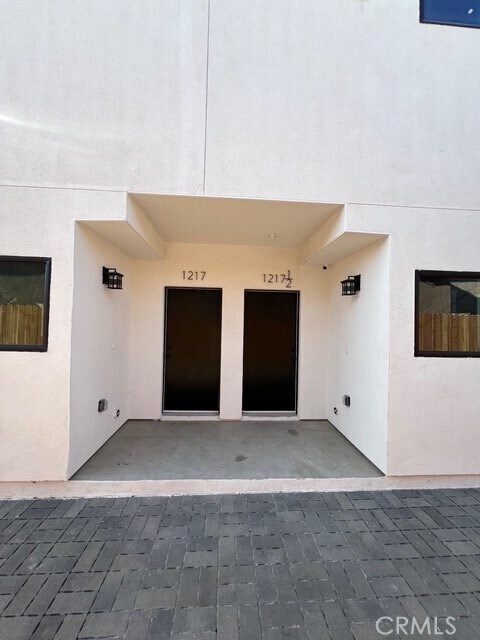 Foto del edificio - 1217 E 22nd St