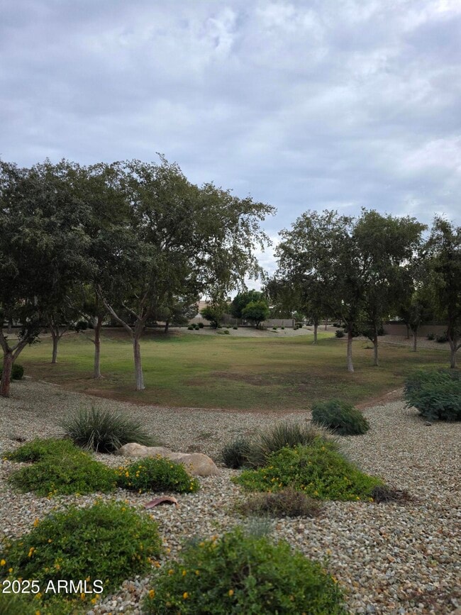 Foto del edificio - 12929 W Vista Paseo Dr