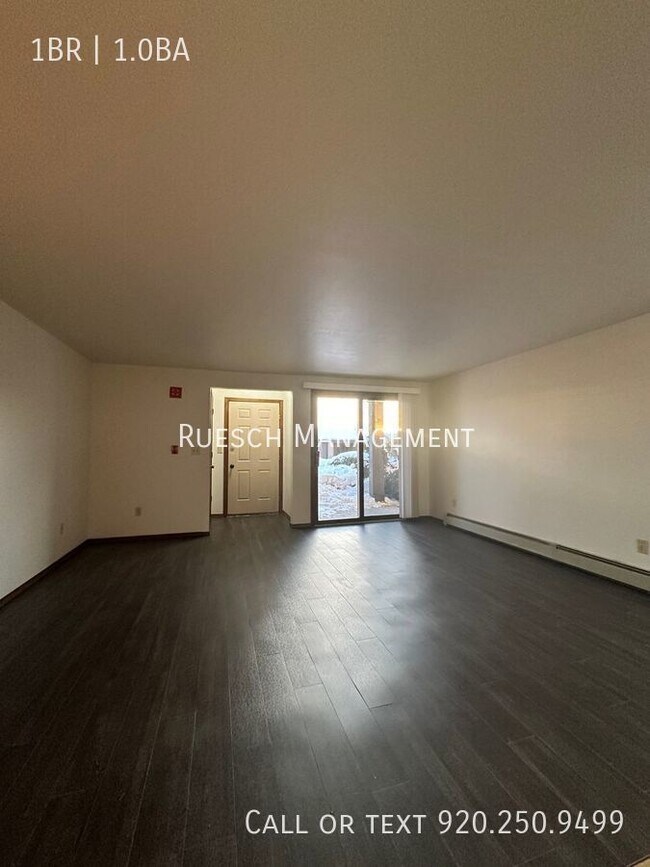 Building Photo - Cozy 1 Bedroom 1 Bath Lower Apartment Avai...