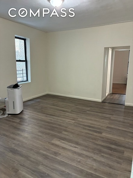 Building Photo - 2755 Reservoir Ave