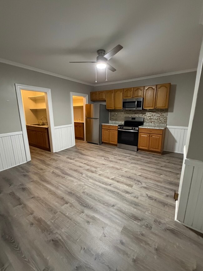 Building Photo - 99 Ridge St