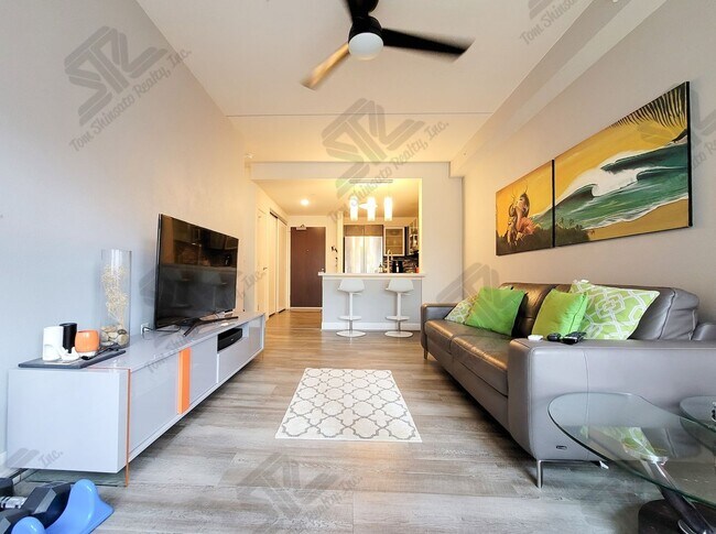 Foto del edificio - AVAILABLE SOON - 1BR / 1Bath / 1Pkg - Rent...