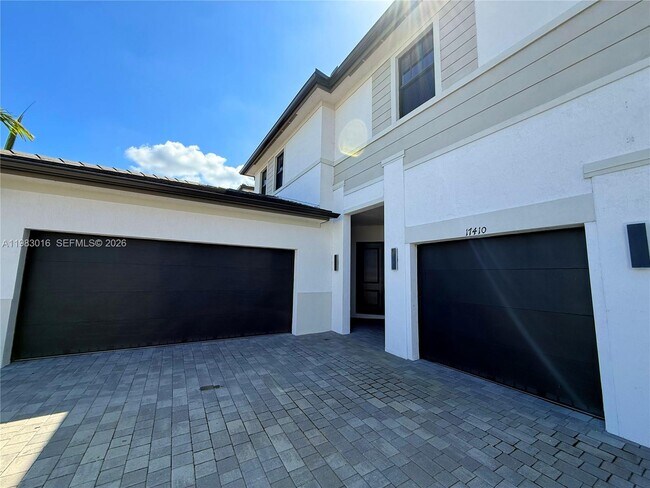 Foto del edificio - 17410 SW 46th St