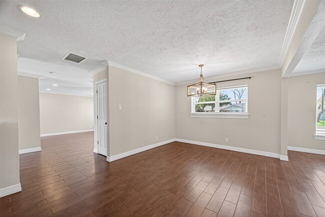 Foto del edificio - 2010 Spillers Ln