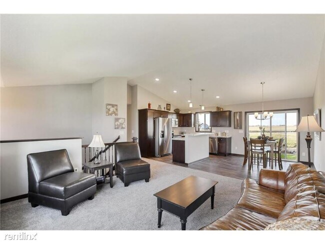 Foto del edificio - 3 br, 2 bath House - 4236 89th St NE