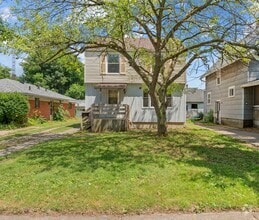 Building Photo - 3518 Almeda Dr
