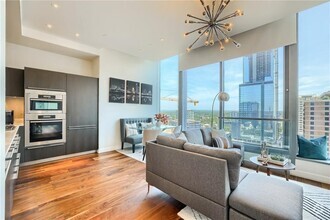 Building Photo - 210 Lavaca St