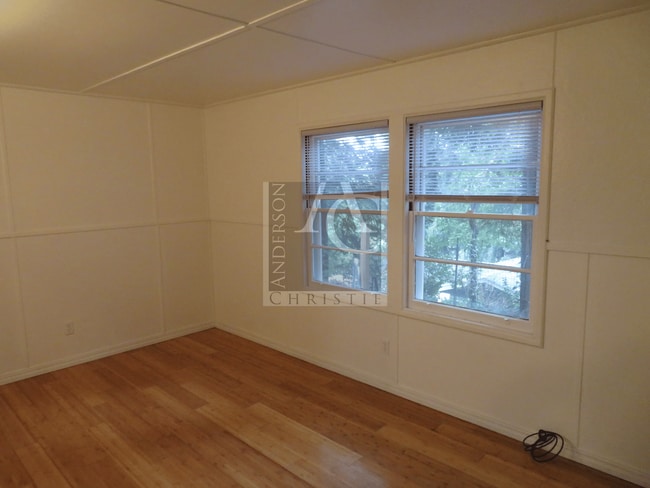 Foto del edificio - 13129-13129 Hazel Ave