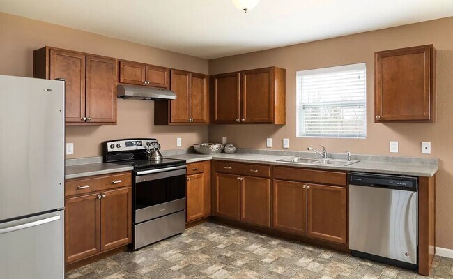 Foto del edificio - Pet Friendly Corner Homesite with Fence
