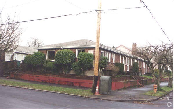 Foto del edificio - Irvington Court