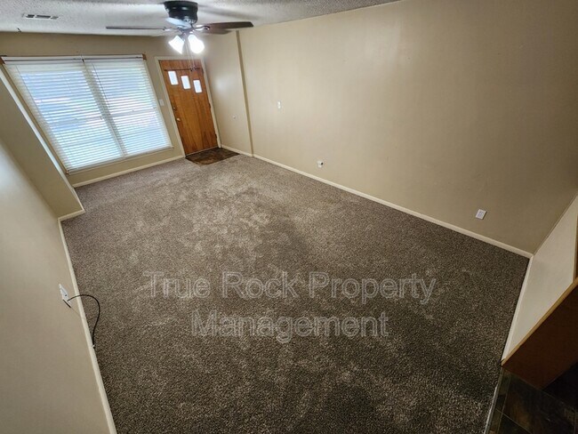 Foto del edificio - 1808 E 6th