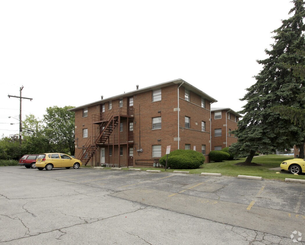 Foto principal - 4600-4606 Hilton Ave