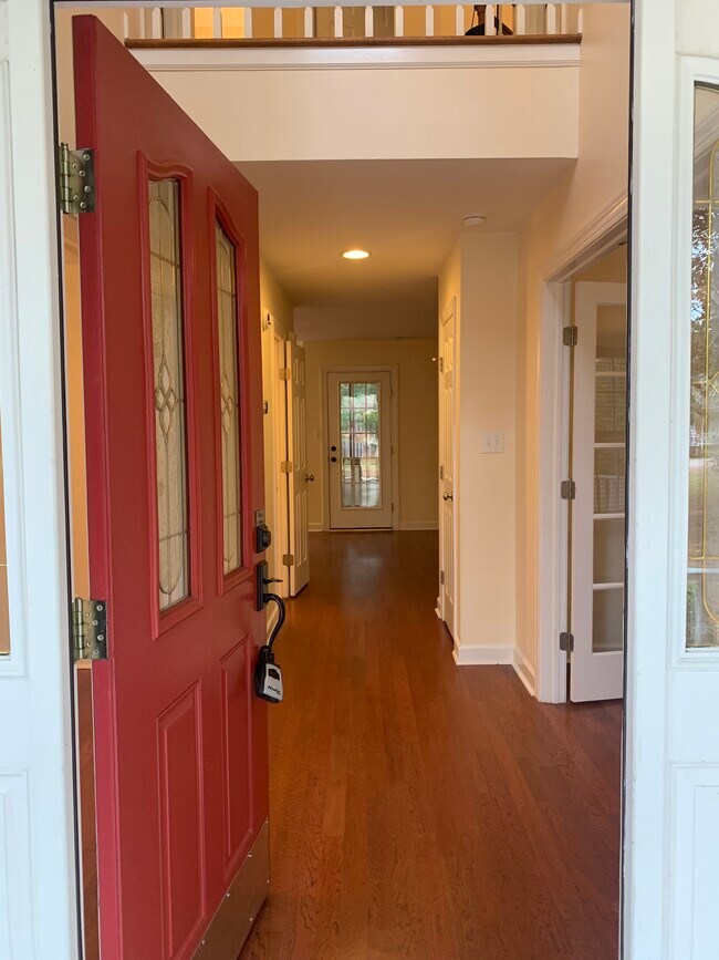 Foto del edificio - 313 Hickory Knoll