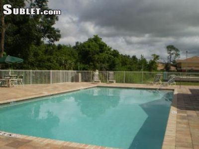 Foto del edificio - 715 Crestview Dr