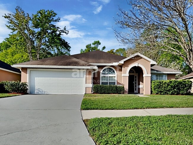 Building Photo - 5682 Shady Pine St S