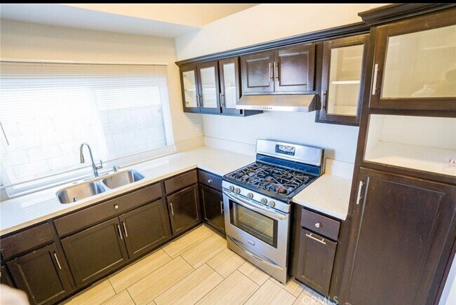 Building Photo - 13139 Kiowa Dr