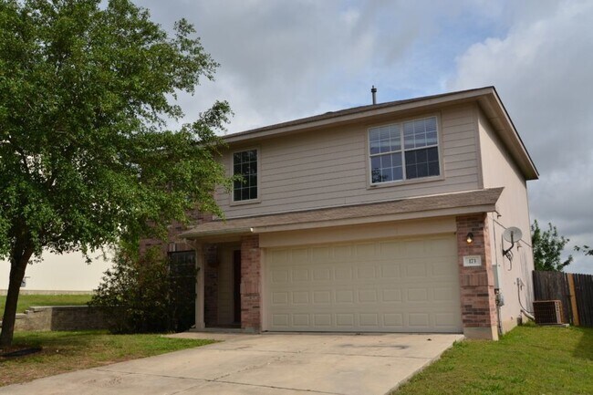Foto del edificio - 3 bed/2.5 bath with granite countertops an...