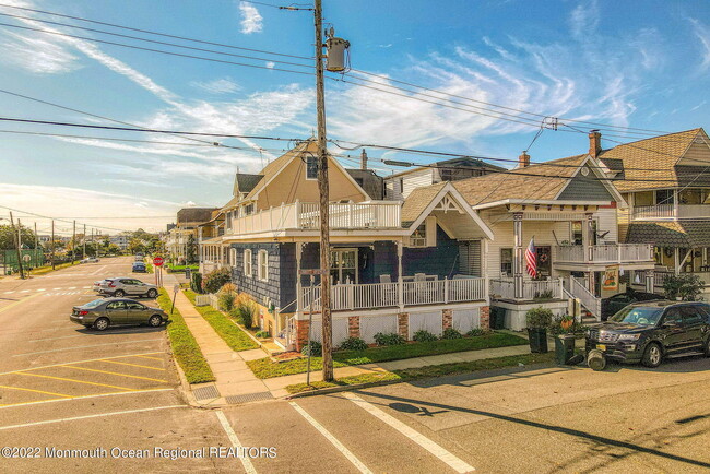 Foto del edificio - 42 Abbott Ave