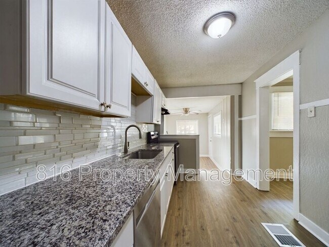 Foto del edificio - 6931 Agnes Ave