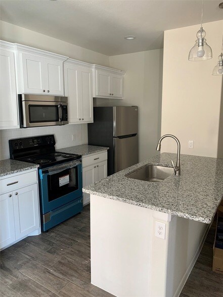 Foto del edificio - 2409 N Hickory St