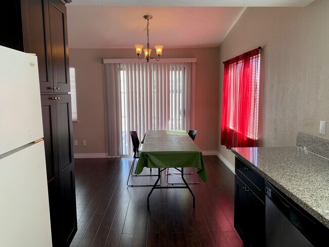 Foto del edificio - 16185 Tawney Ridge Ln