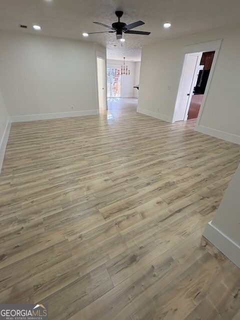 Foto del edificio - 362 Idlywild Ln