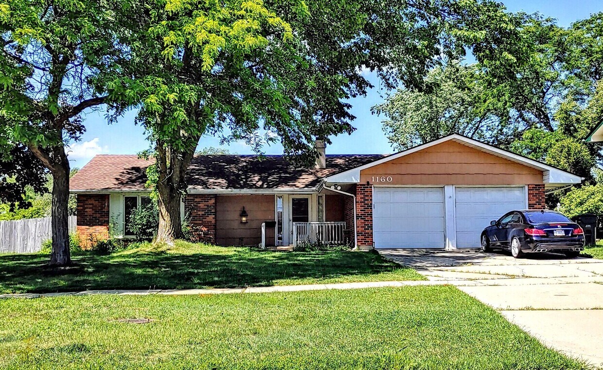Foto principal - 1160 Hassell Rd