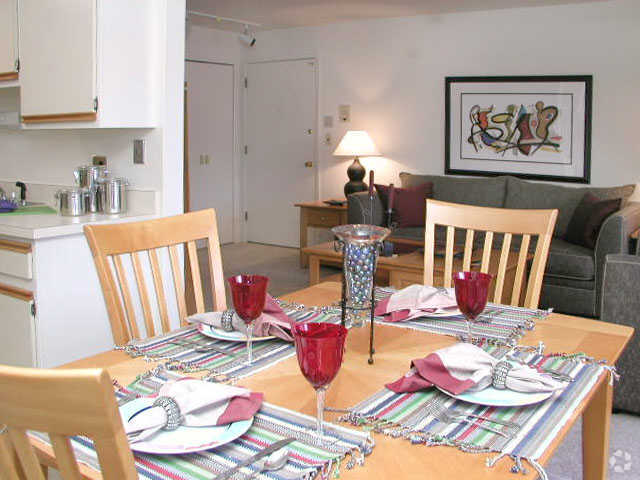 Living Room - Somerset Park