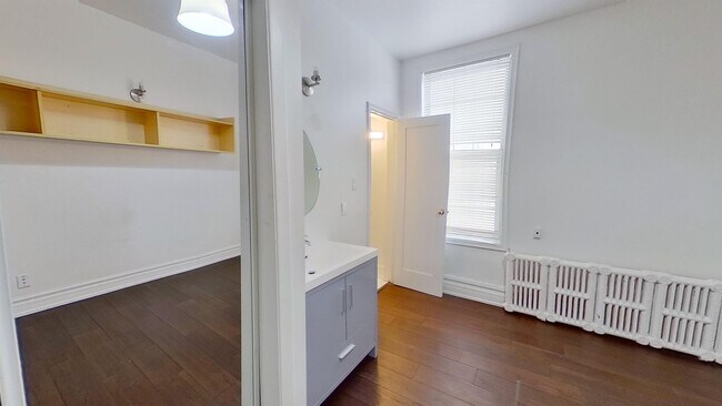 Photo du bâtiment - 273 St George St