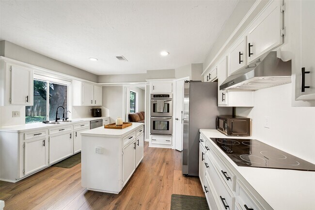 Foto del edificio - 18107 Partridge Green Ct