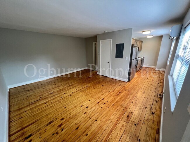 Building Photo - 605010 - PILOT VIEW/CAROLINA AVENUE