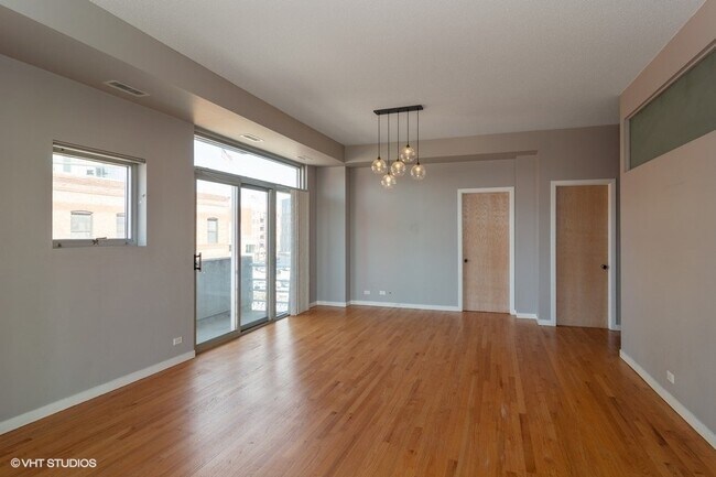 Foto del edificio - 1035 W Huron St