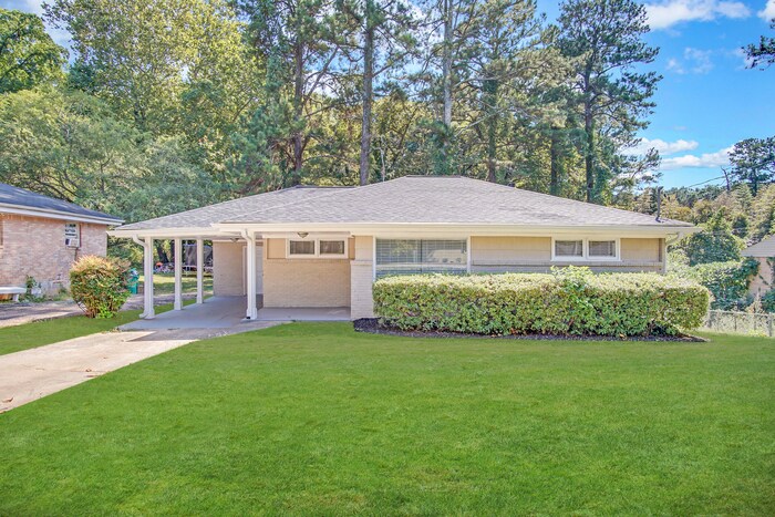Foto principal - 2775 Tilson Rd
