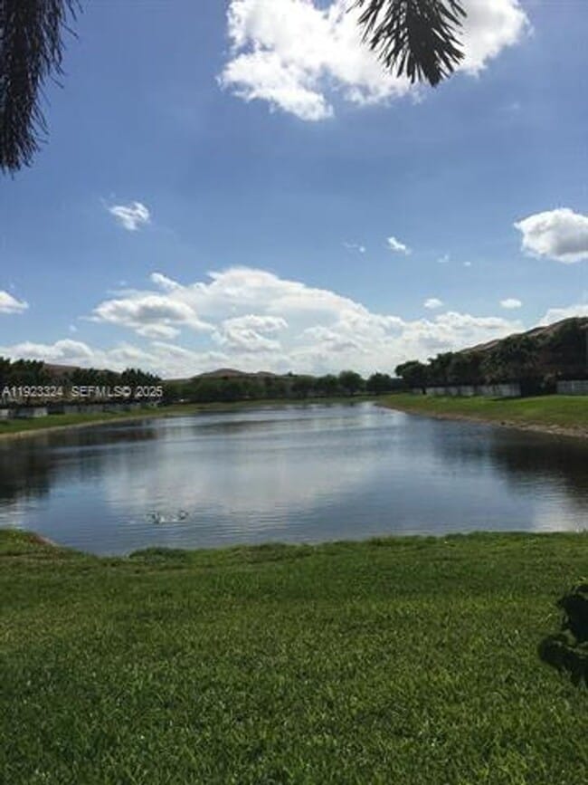 Foto del edificio - 10803 NW 83rd St