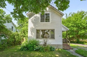 Building Photo - 1821 Benjamin St