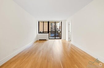 Building Photo - 145 W 67th St