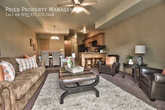 Foto del edificio - Cottage Park Townhome - Available March 24th