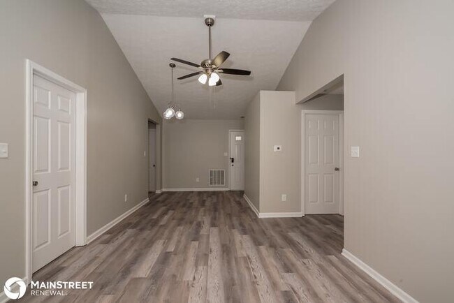 Building Photo - 5040 W TROY AVE, INDIANAPOLIS, IN 46241