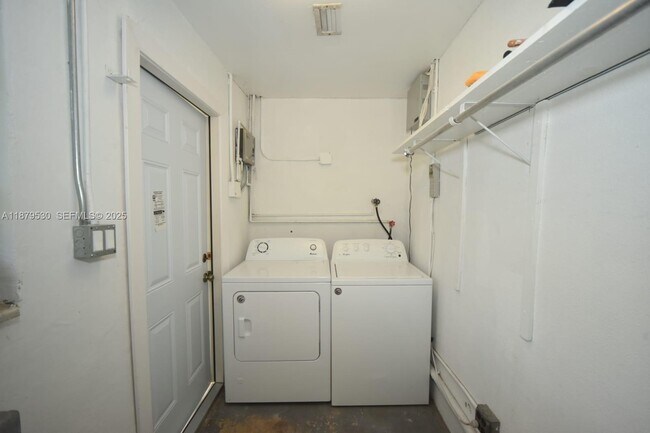 Foto del edificio - 18601 SW 97th Ct