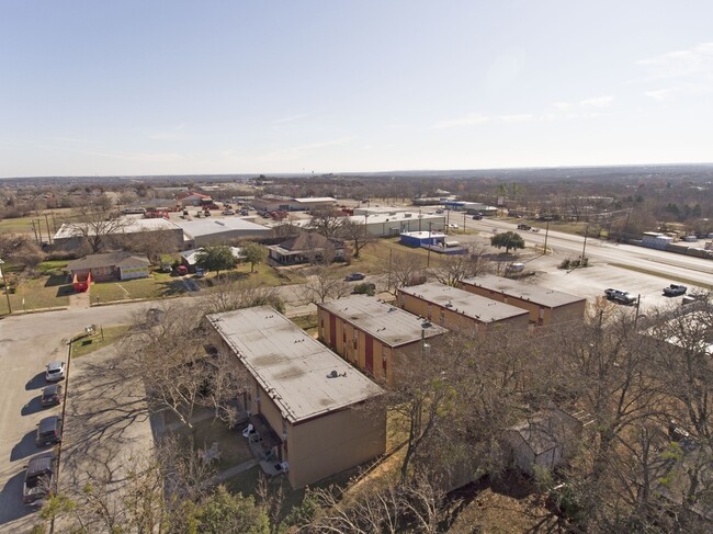 Aerial Photo - Oak Knoll Apartments