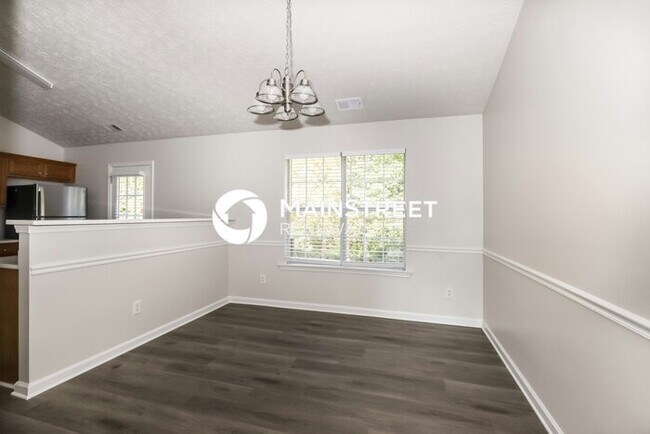 Foto del edificio - 5 Bedroom Pet-Friendly Home in STOCKBRIDGE...