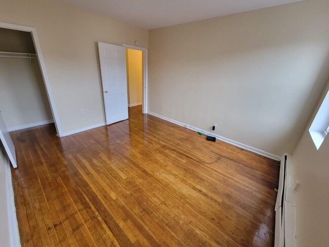 Building Photo - 78 Ellsworth Ave