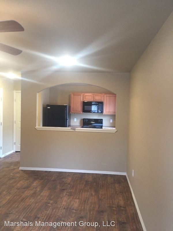Foto principal - 140 Meadors Ln