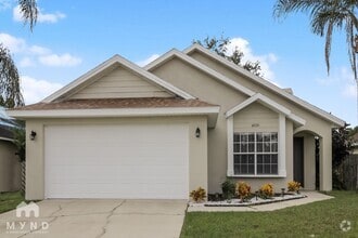 Building Photo - 4830 Fort Dodge St