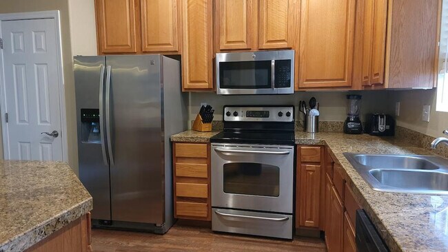 Building Photo - 4681 Whimbrel Dr
