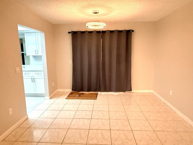 Foto del edificio - 22800 SW 54th Way